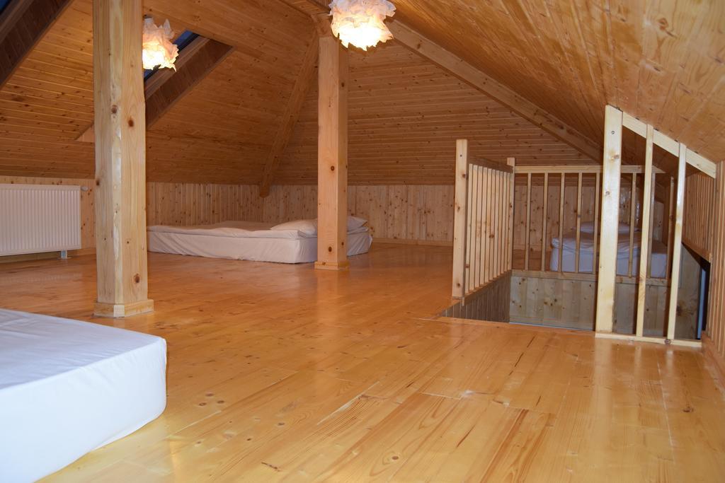 Pensiunea Agroturistica Cerna, Vaideeni, Valcea Exterior foto